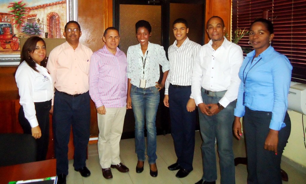 Alcalde Remberto Cruz recibe Comitiva del AGN